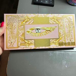 Pat McGrath labs palette
